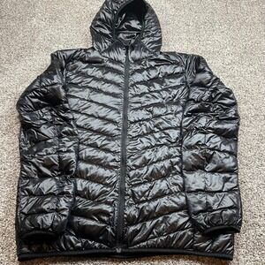 Uniqlo Ultra Light Down Jacket Mens L down Hooded Puffer Lightweight